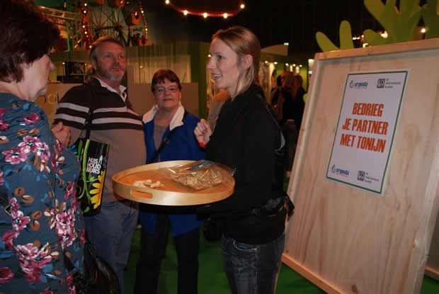 Bedrieg je partner met no tuna