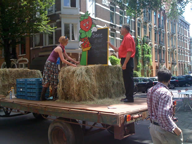 strawberrymob 4 juli 2010