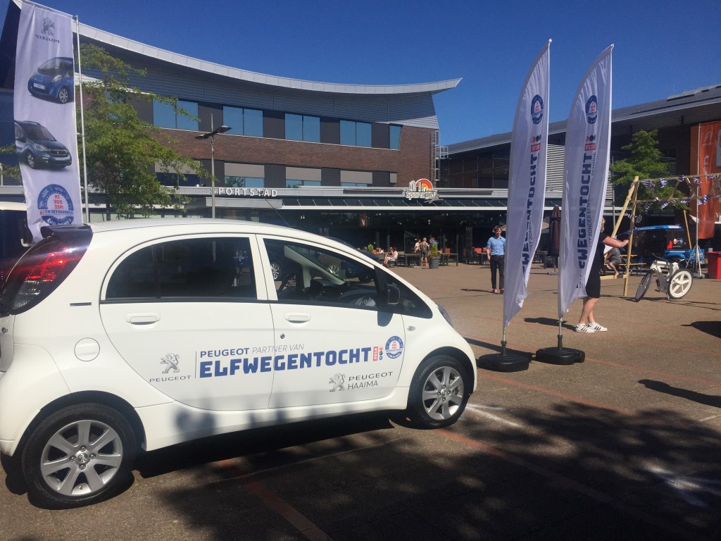 Peugeot iOn bij Openingsfeest op 1 juli in Heerenveen